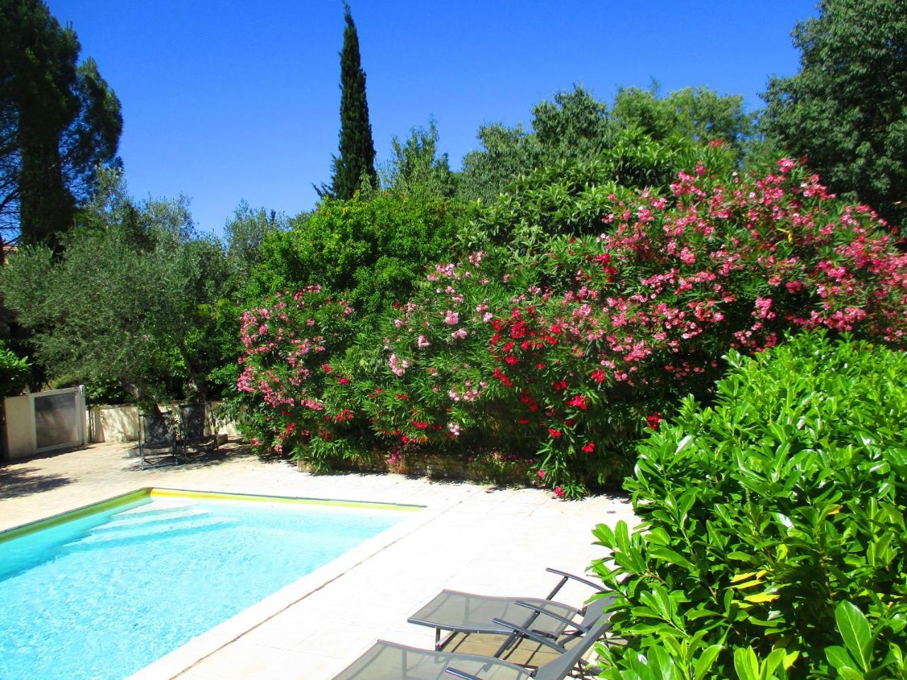 شقة Les Olives Uzès المظهر الخارجي الصورة